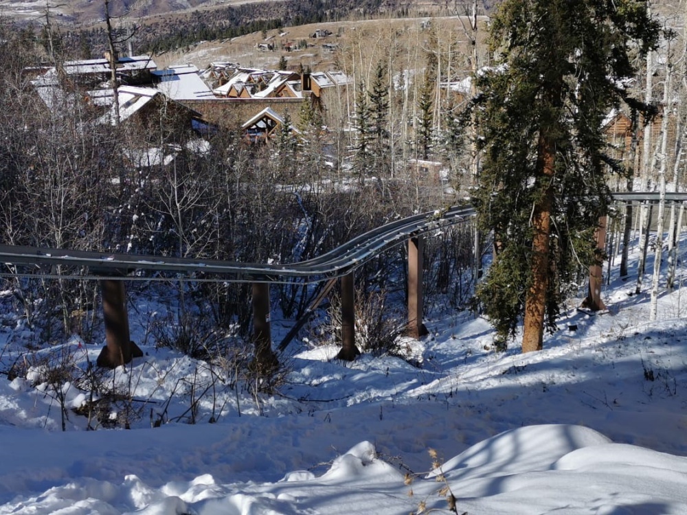 https://www.masora.ch/media/pages/news/b5611e5530-1710401699/bear-creek.jpg